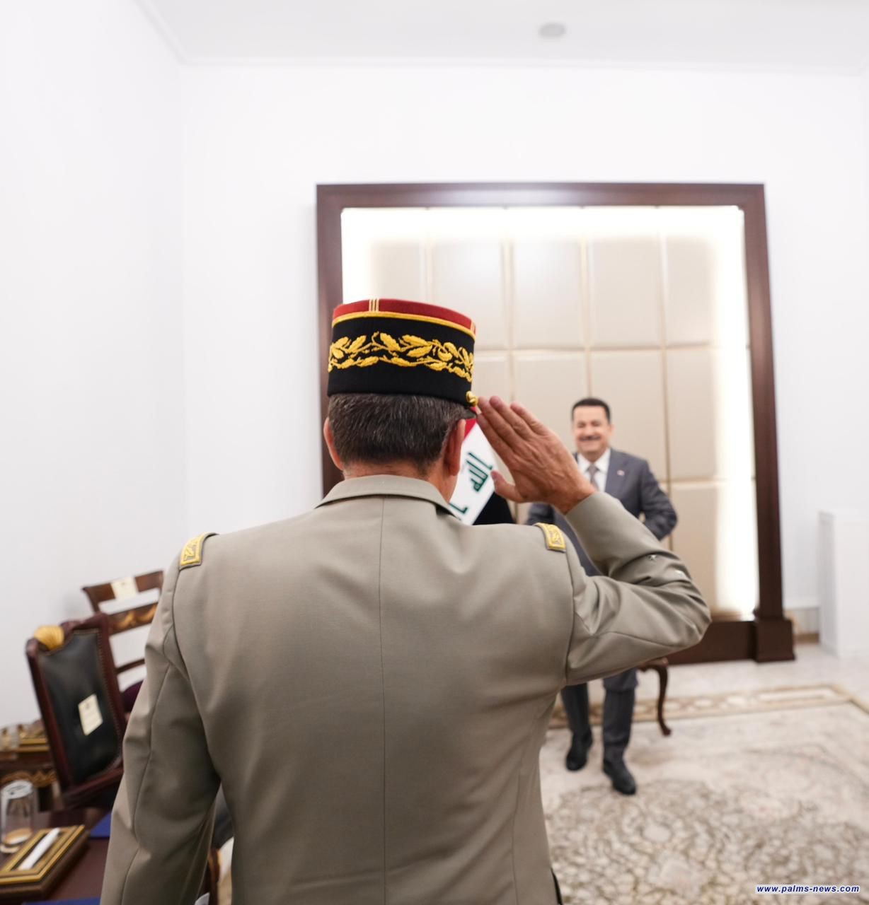 السوداني يؤكد لقائد بعثة الناتو، أن العراق ينظر بأهمية لمستقبل العلاقات مع أعضاء الحلف.